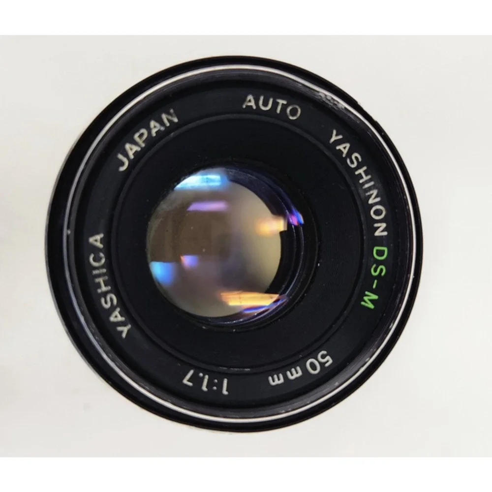 Yashica 50mm f/1.7 Yashinon DS-M Auto Prime Lens M42 Screw Mount 52mm Filter